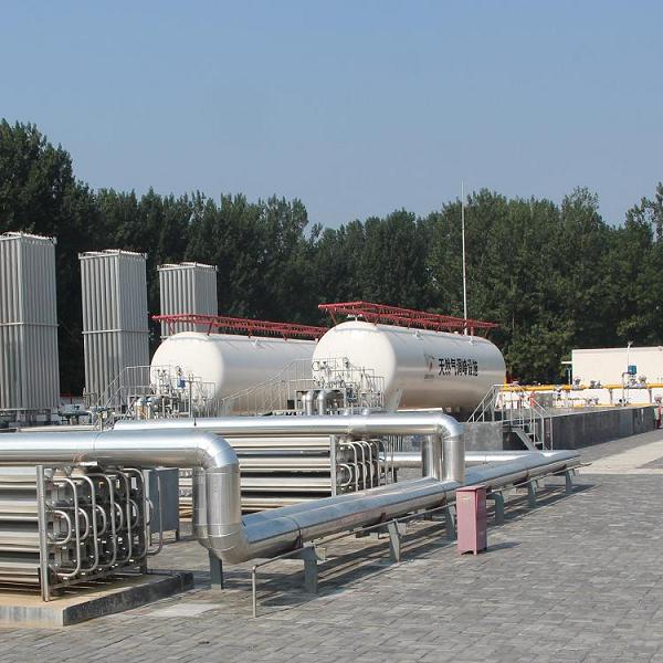 LNG气化站用气化器的配置